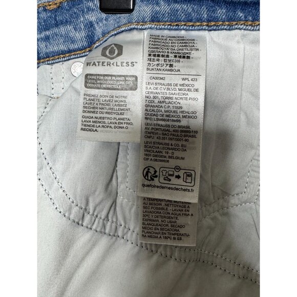 Levi's Premium Middy Ankle Bootcut Jeans in Blasted Stone Light Wash Size 32 - Picture 12 of 14